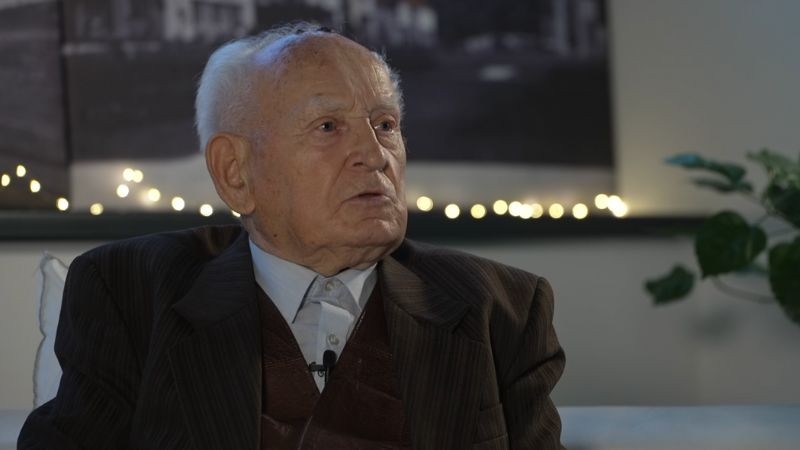 Dokument Absolventi: Karol Marko