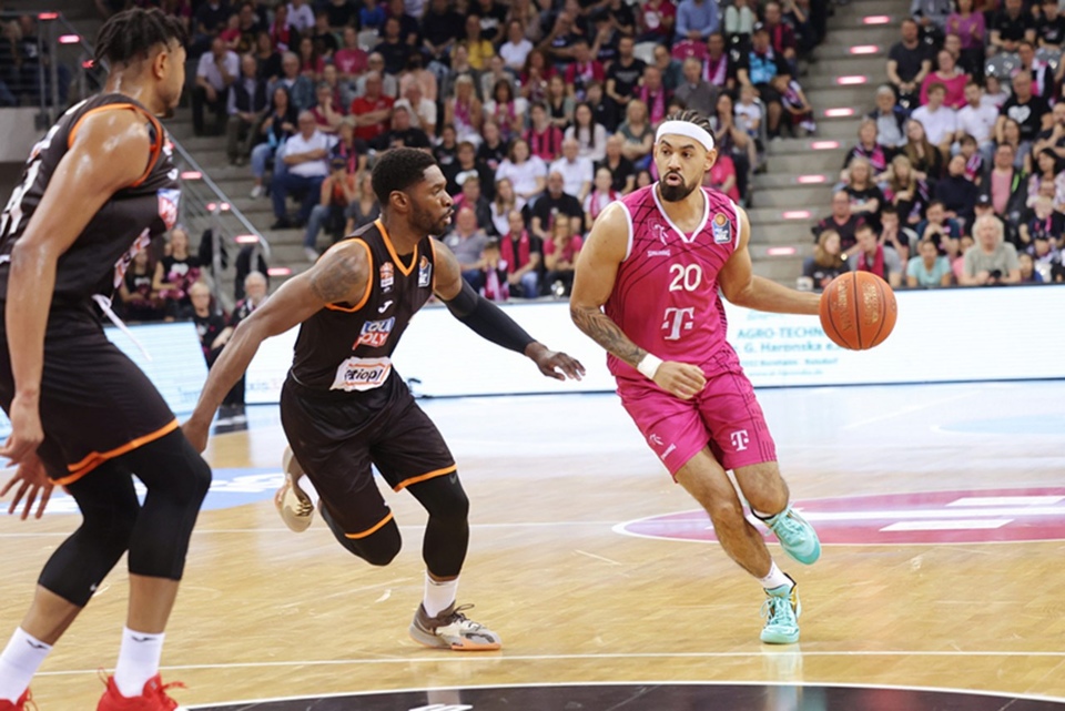 Ratiopharm ulm - Telekom Baskets Bonn