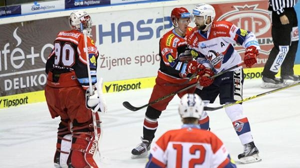 Hokej: Mountfield HK - HC Dynamo Pardubice