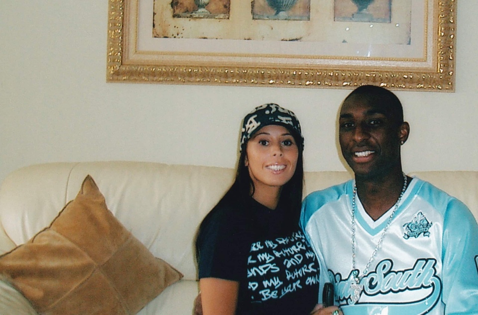 Dokument The Footballer, His Wife, and the Crash