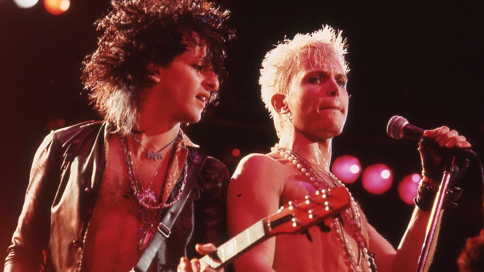 Dokumentarci Billy Idol tebao bi biti mrtav