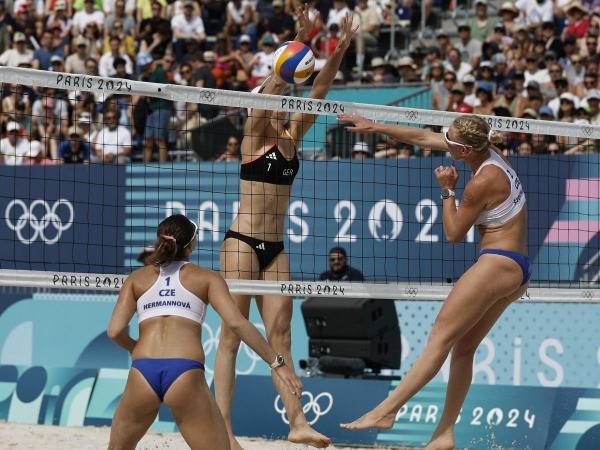 Ana Patricia/Duda - Melissa/Brandie