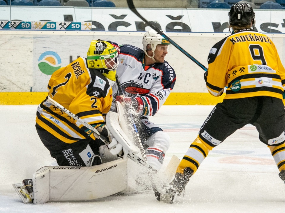 Hokej: HC Baník Sokolov - Piráti Chomutov