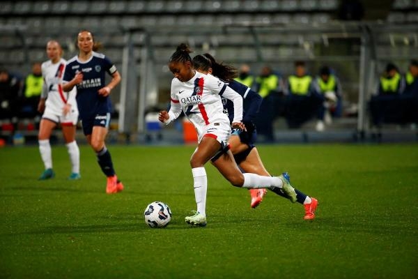 Paris FC Ž - Paris Saint-Germain Ž
