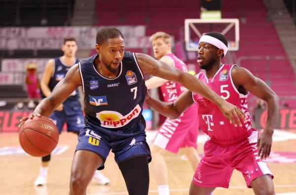 Telekom Baskets Bonn - HAKRO Merlins Crailsheim