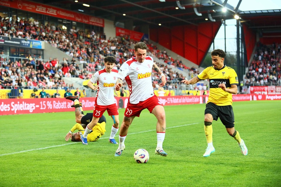 Alemannia Aachen - SSV Jahn Regensburg