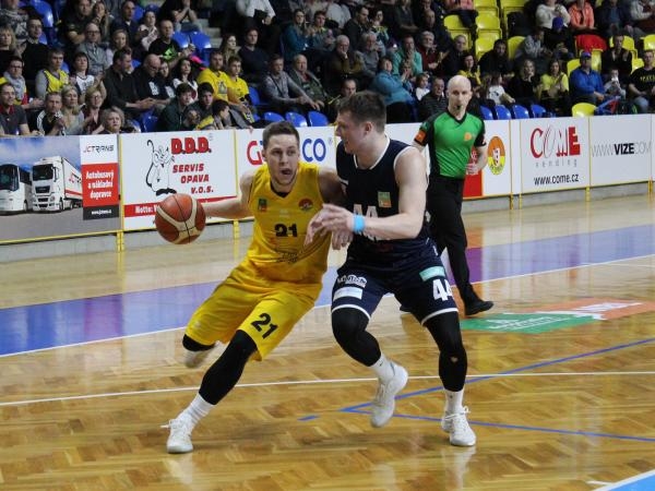 Basketbal: BK Opava - BK ARMEX Děčín