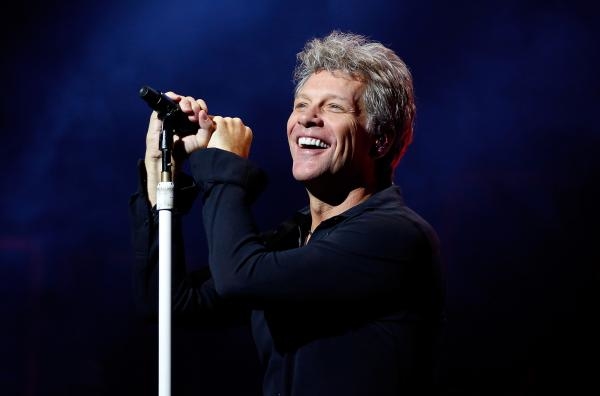 BON JOVI (KONCERT) - LIFE IS LIVE
