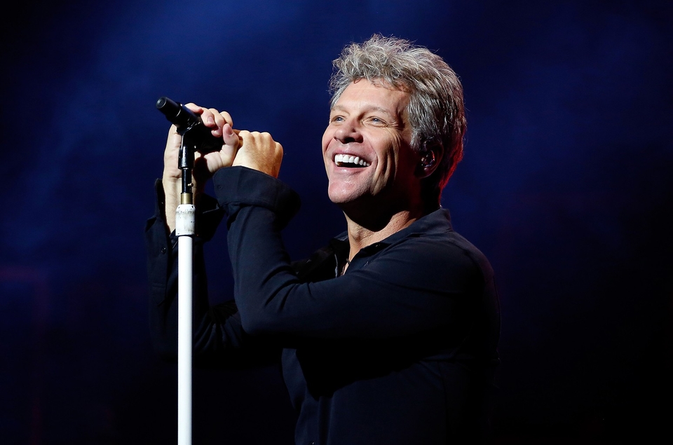 BON JOVI (KONCERT) - LIFE IS LIVE