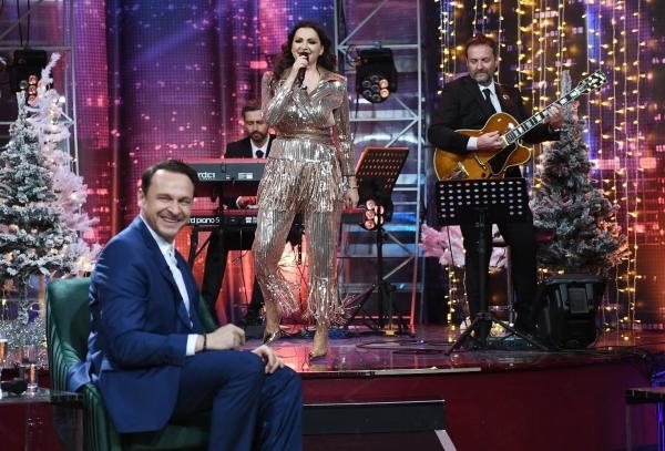 5.com s Danielom: Nina Badrić i Enis Bešlagić