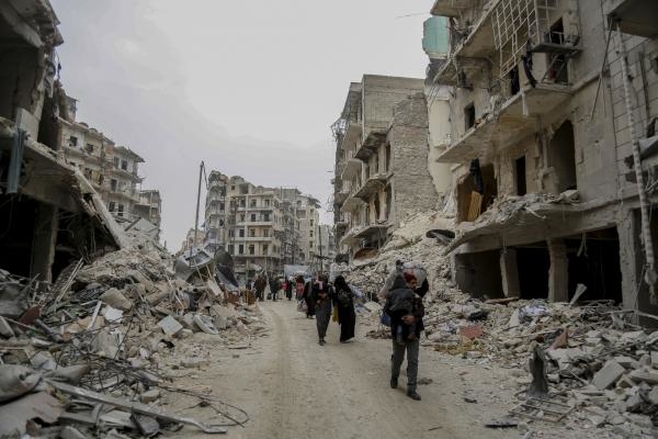 Ruiny: Historie současného válčení