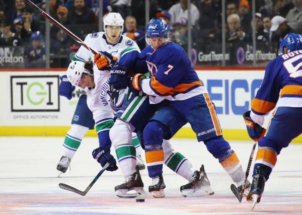 New York Islanders - Vancouver Canucks