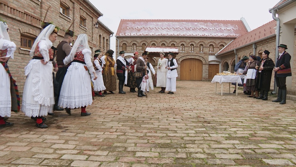 Dokumentarci Šokačko sijelo u Županji - što nestaje, što ostaje?