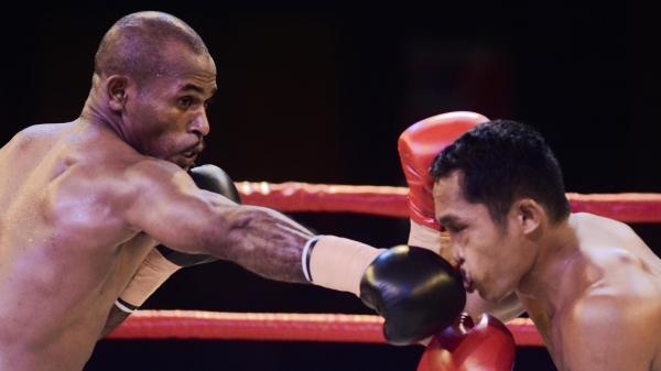 Boksački spektakl u Londonu: Joshua vs. Helenius, Hrgović vs. McKean, Chisora vs. Washington