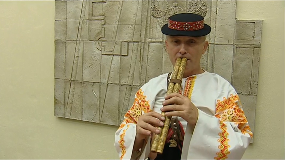 Dokument Lidové nástroje národů světa