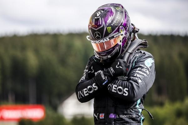 Napriek všetkému - Hamilton