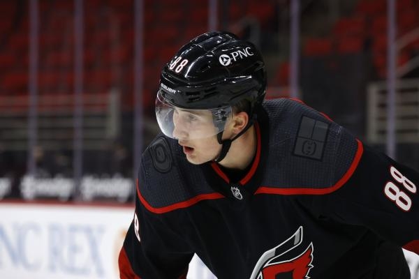 NHL - Hurikán Martin Nečas