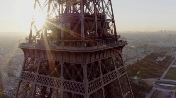 Eiffel: Století génia