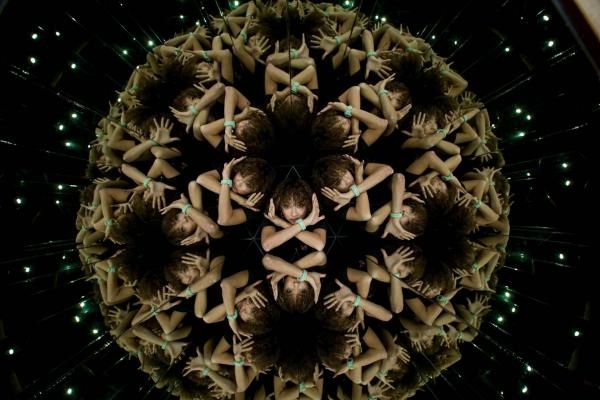 A mind-bending dance performance