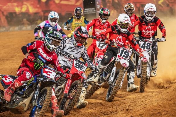 FIM World Supercross 2026: найкращі моменти Калгарі