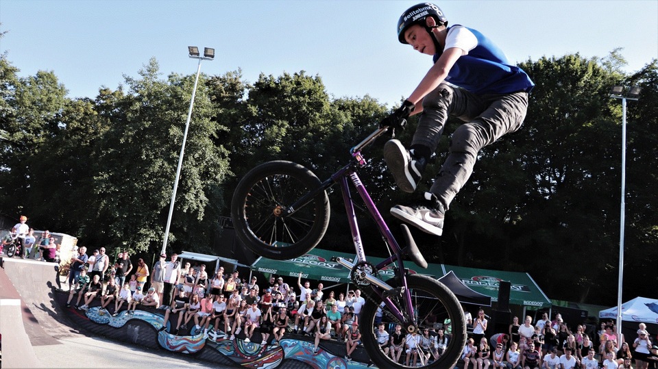 BMX: M ČR jednotlivců a týmů Pardubice