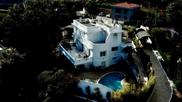 Une maison, un artiste