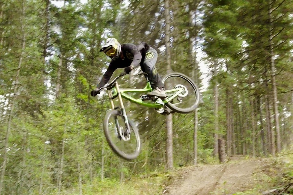 Dokument Road to Rampage
