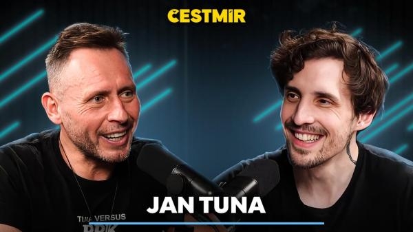 Čestmír Strakatý