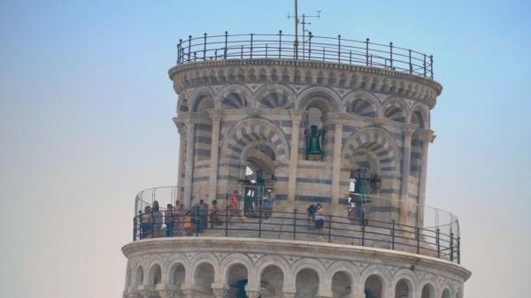 Le mystere de la tour de Pise