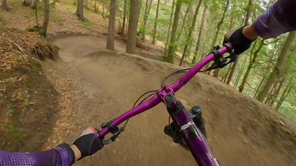 TRAIL HUNTER