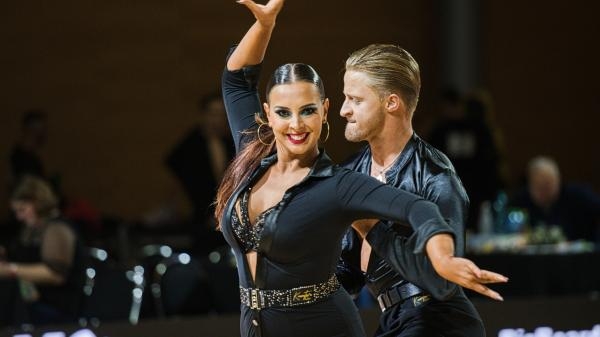 Tanec: MČR v solo dance a karibských tancích Praha